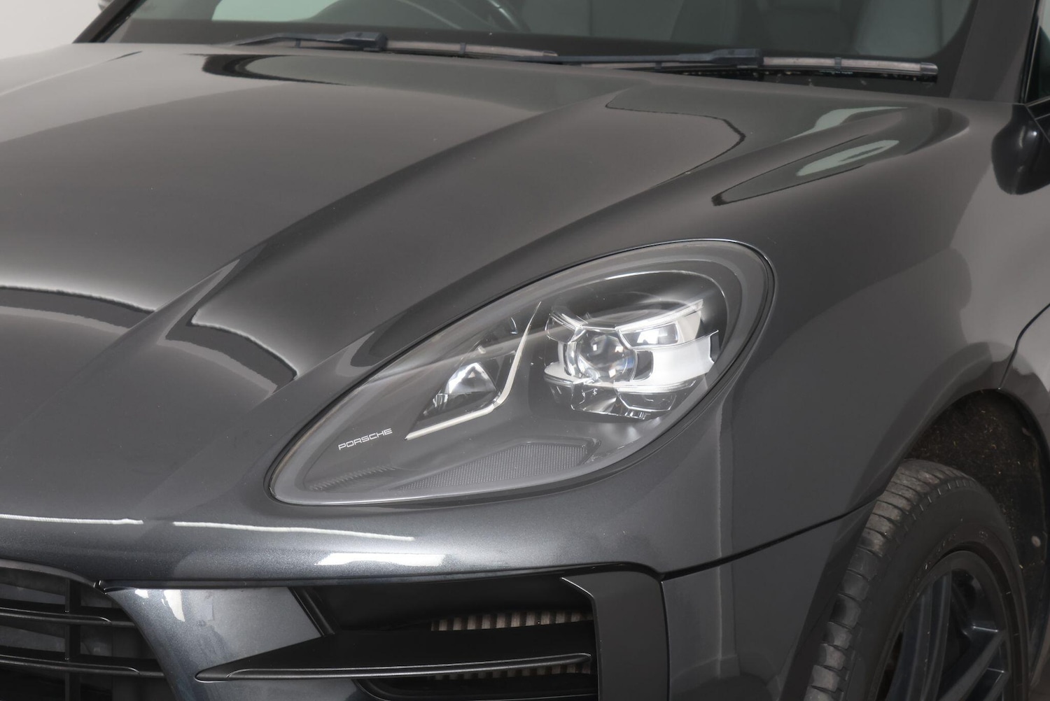Used Porsche Macan 2021 for sale - 77646622: Photo 72