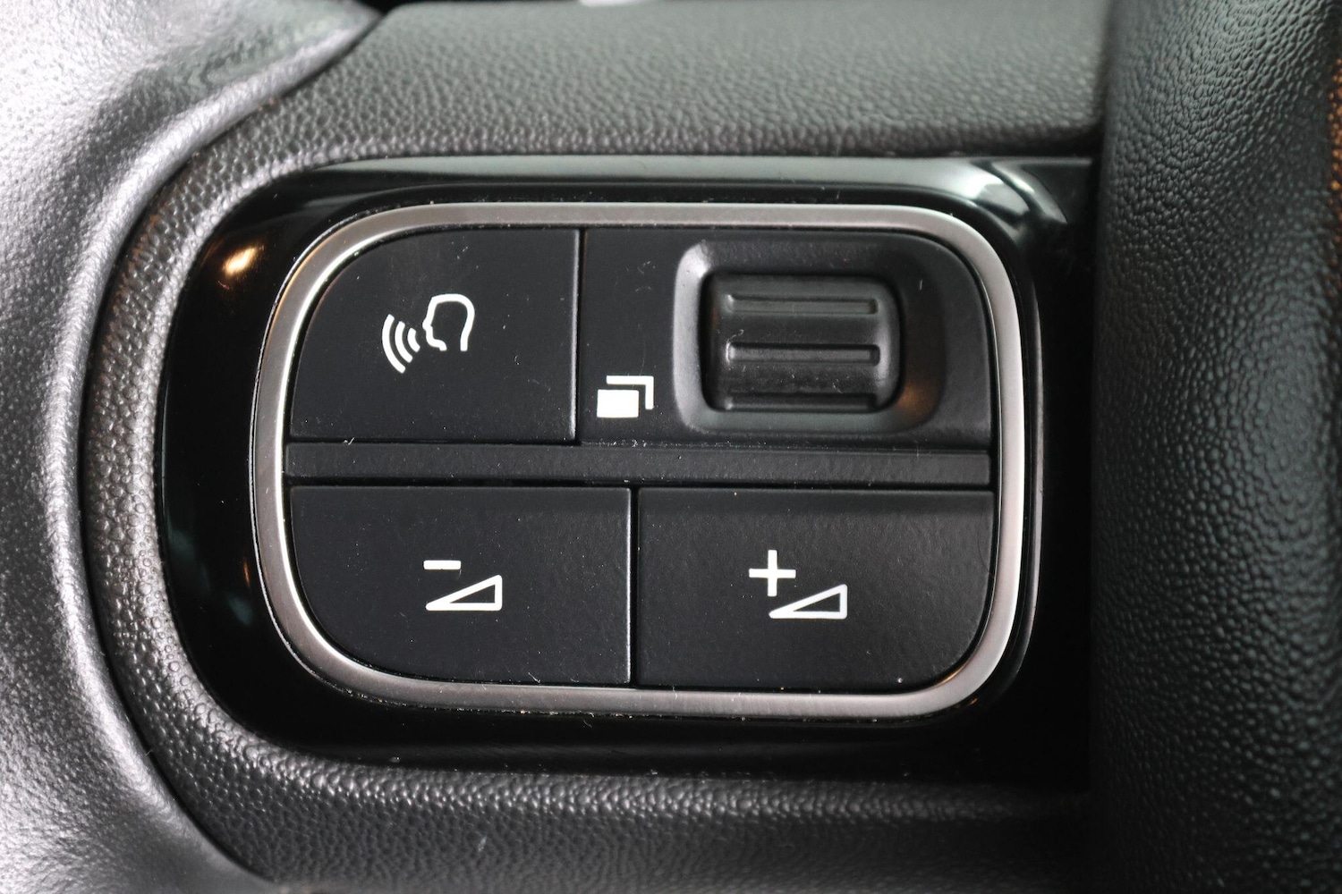 Used Citroen C3 Aircross for sale - 76995174: Photo 24