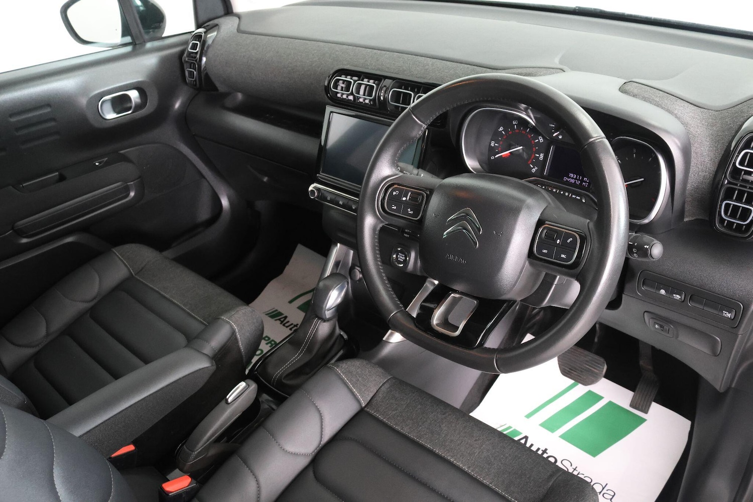Used Citroen C3 Aircross for sale - 76995174: Photo 3