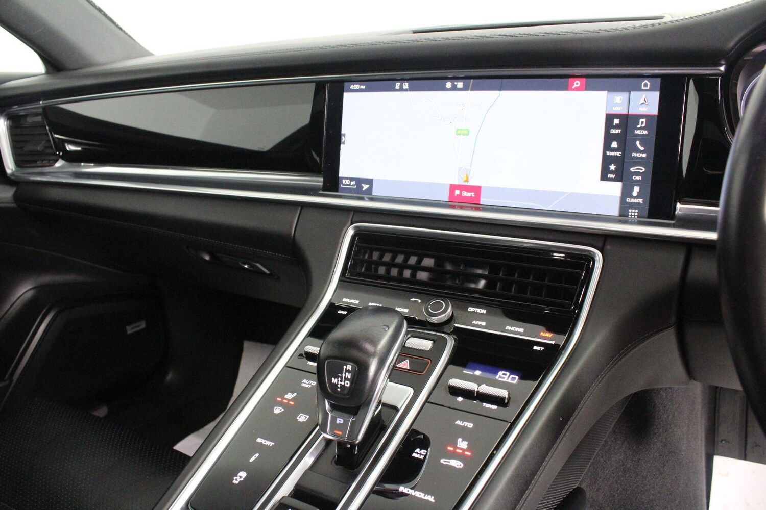 Used Porsche Panamera 2020 for sale - 76990497: Photo 37