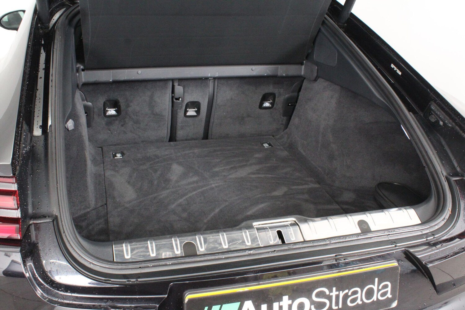 Used Porsche Panamera 2020 for sale - 76990497: Photo 85