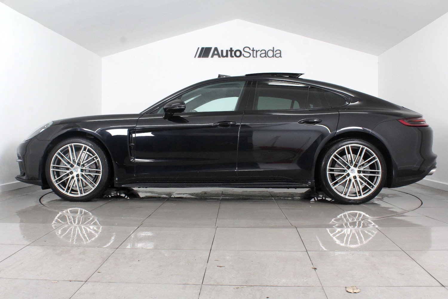 Used Porsche Panamera 2020 for sale - 76990497: Photo 9