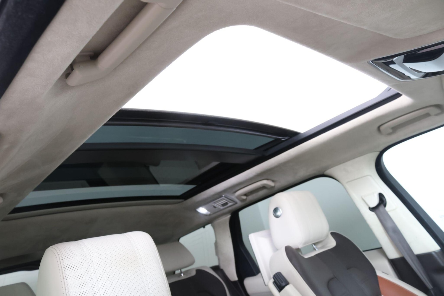 Used Land Rover Range Rover Sport for sale - 77924990: Photo 2