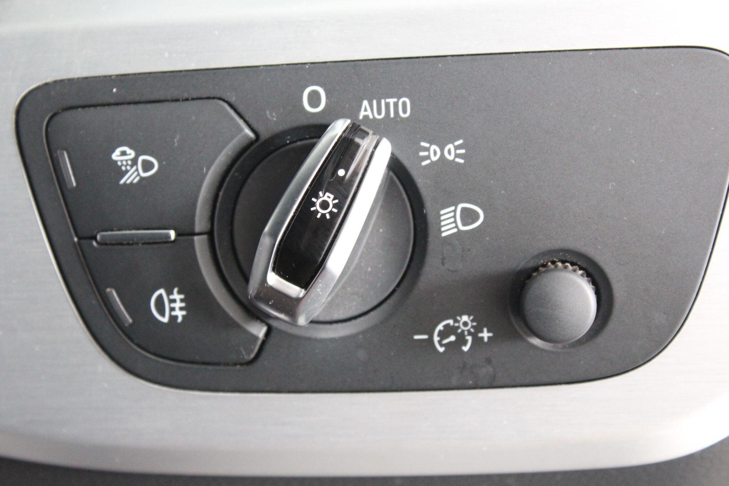 Used Audi S5 for sale - 77242305: Photo 68