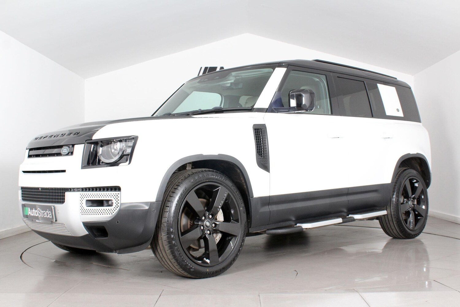Used Land Rover Defender 2020 for sale - 76988507: Photo 17