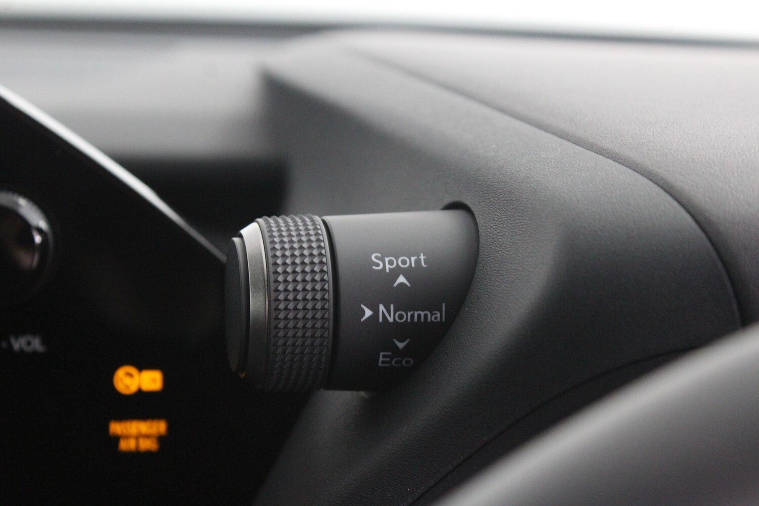 Used Lexus UX for sale - 76994772: Photo 24