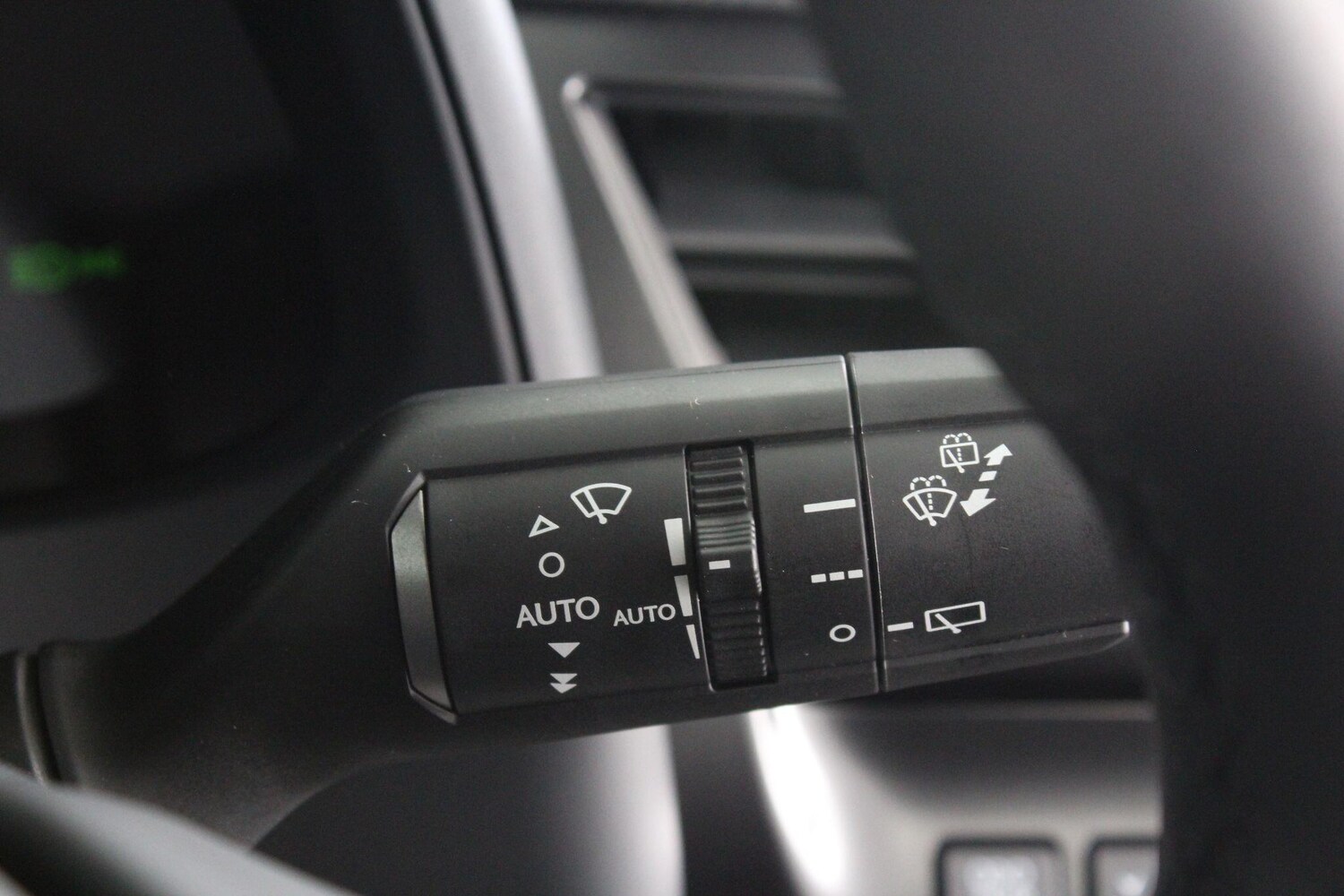 Used Lexus UX for sale - 76994772: Photo 26