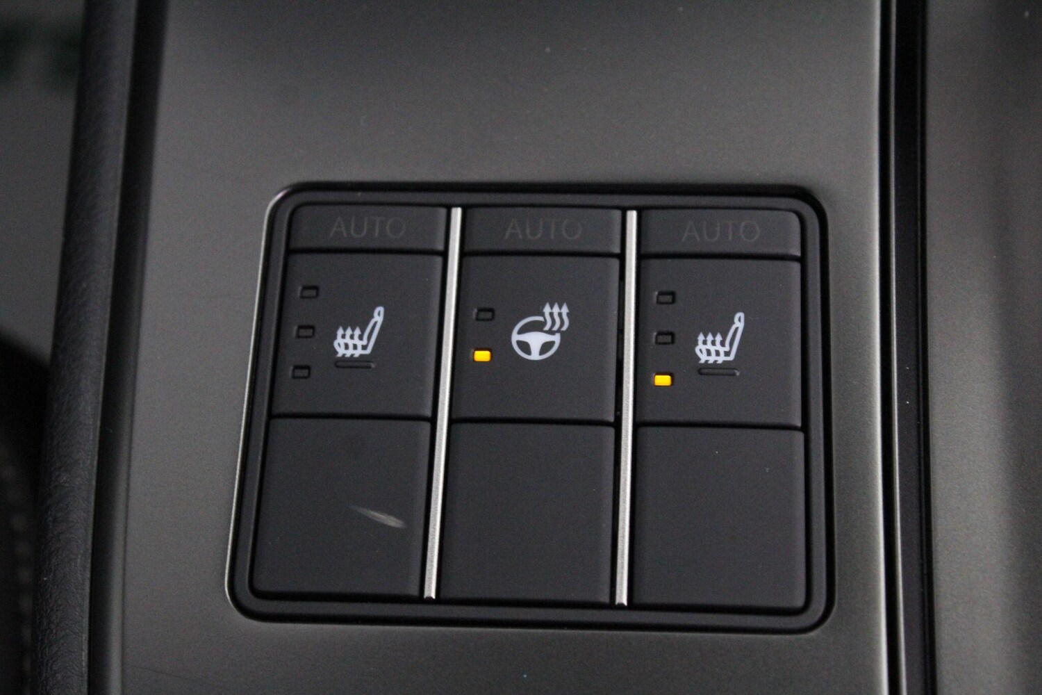 Used Lexus UX for sale - 76994772: Photo 46