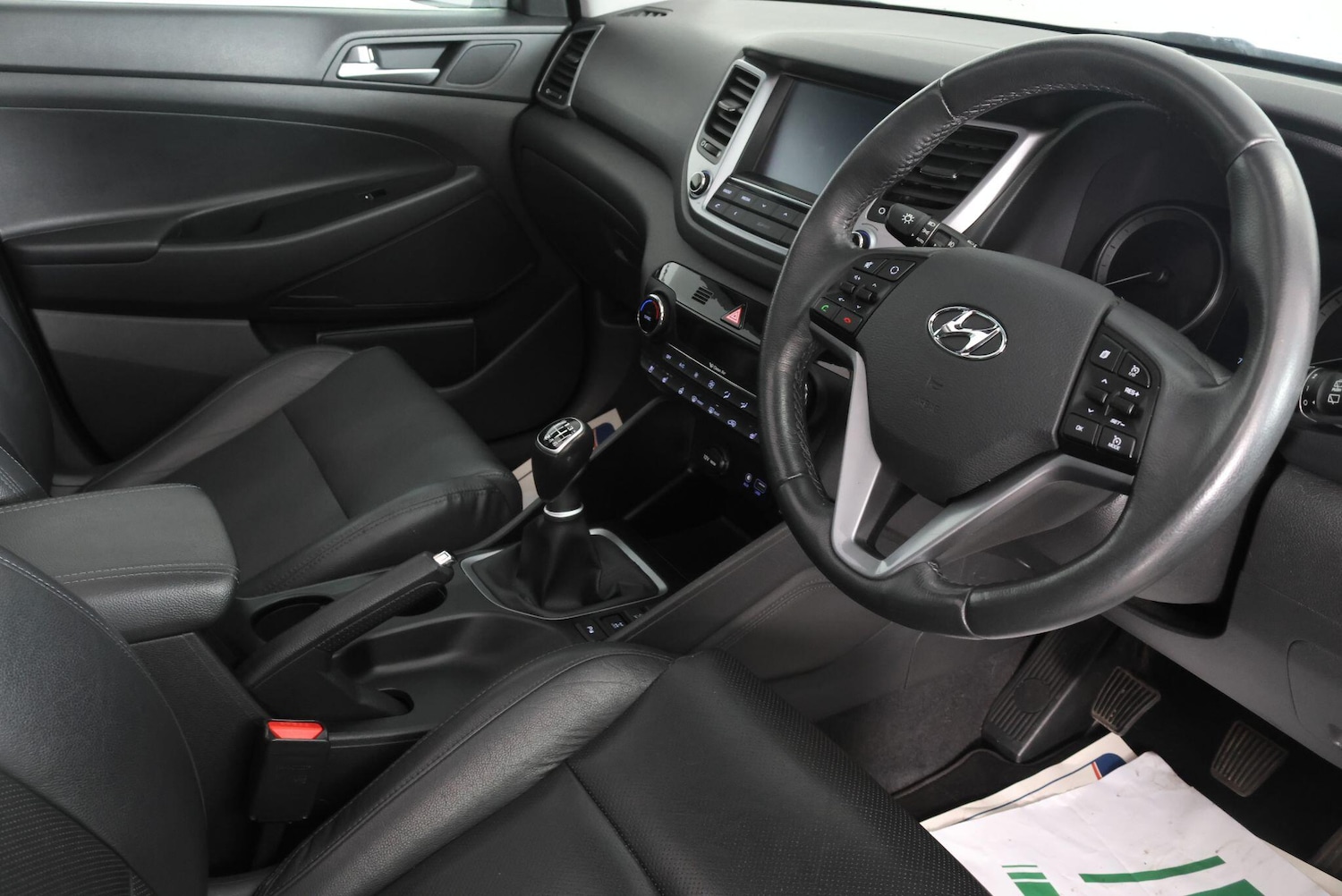 Used Hyundai TUCSON for sale - 77754202: Photo 2