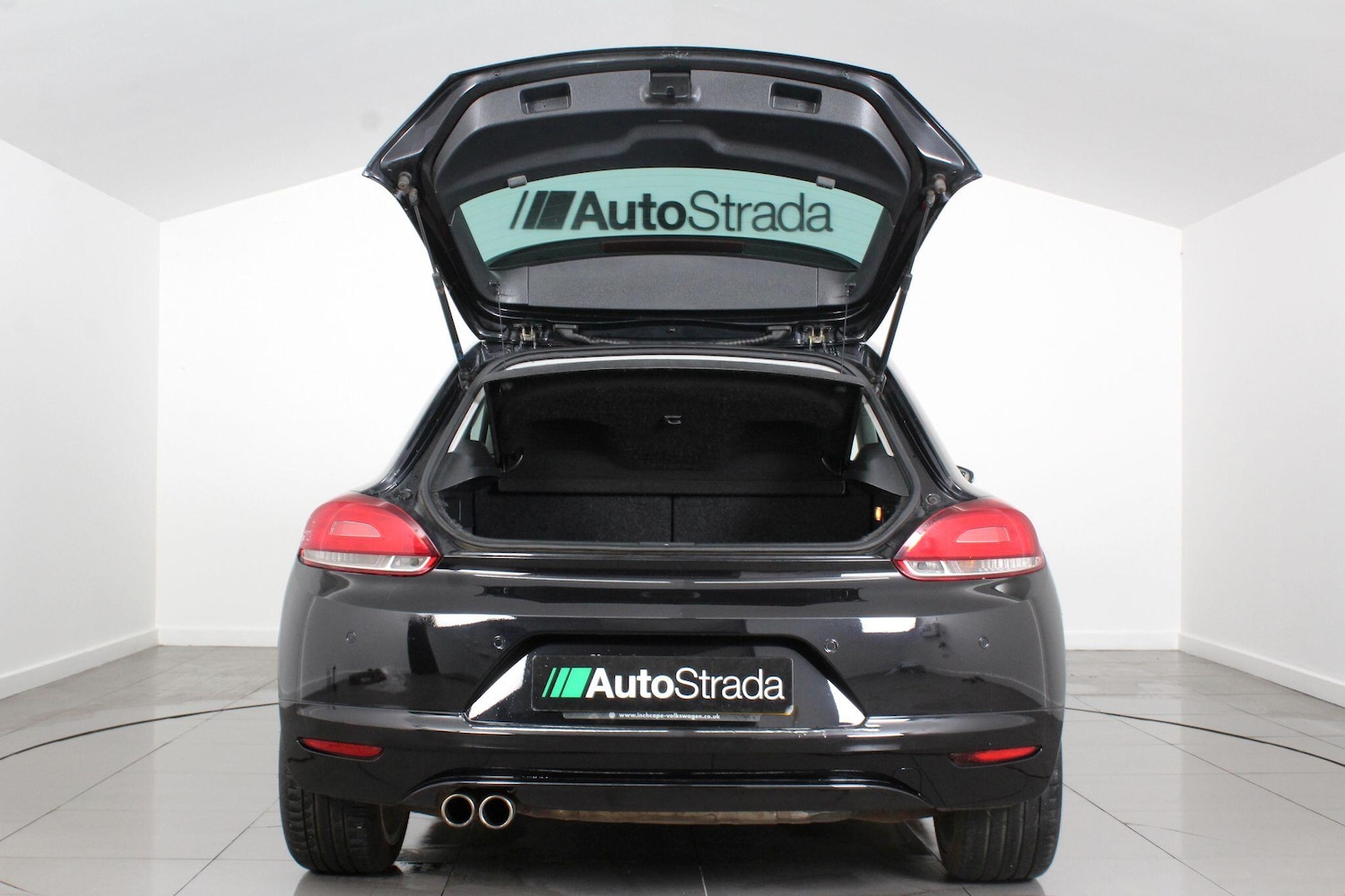 Used Volkswagen Scirocco 2010 for sale - 76989599: Photo 21