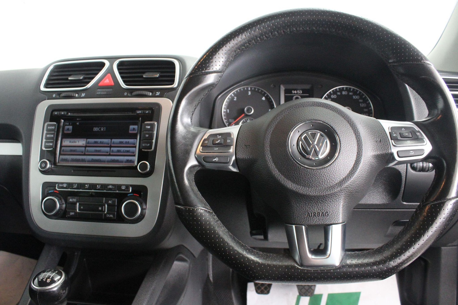 Used Volkswagen Scirocco 2010 for sale - 76989599: Photo 24