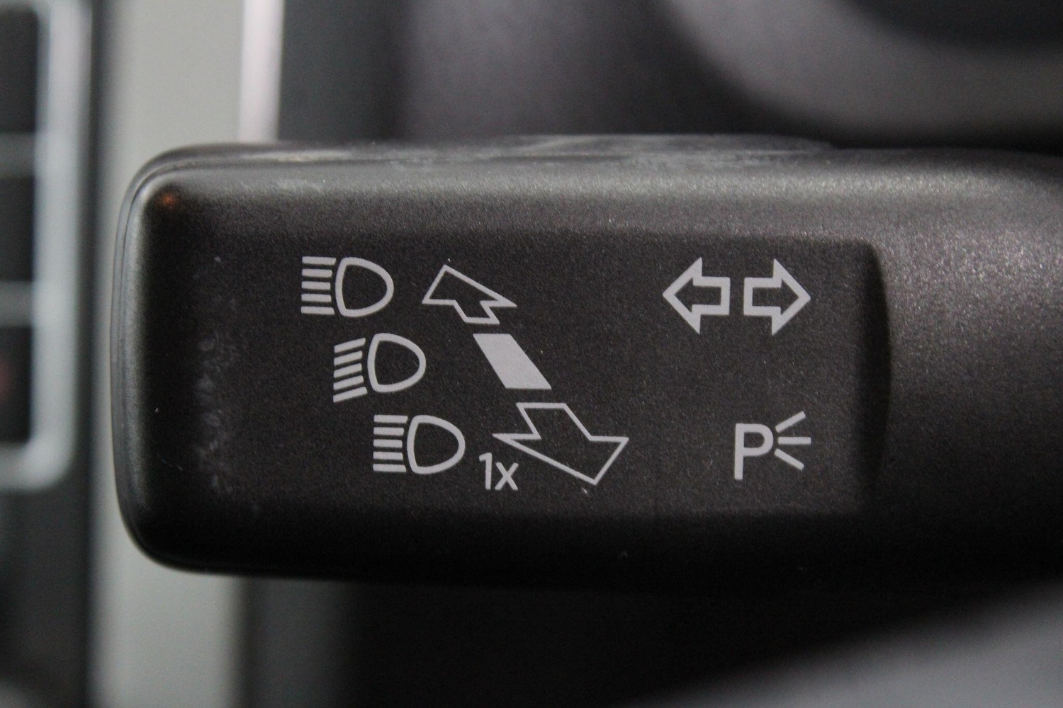 Used Volkswagen Scirocco 2010 for sale - 76989599: Photo 25