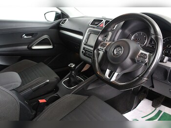 Used Volkswagen Scirocco 2010 for sale - 76989599: Photo