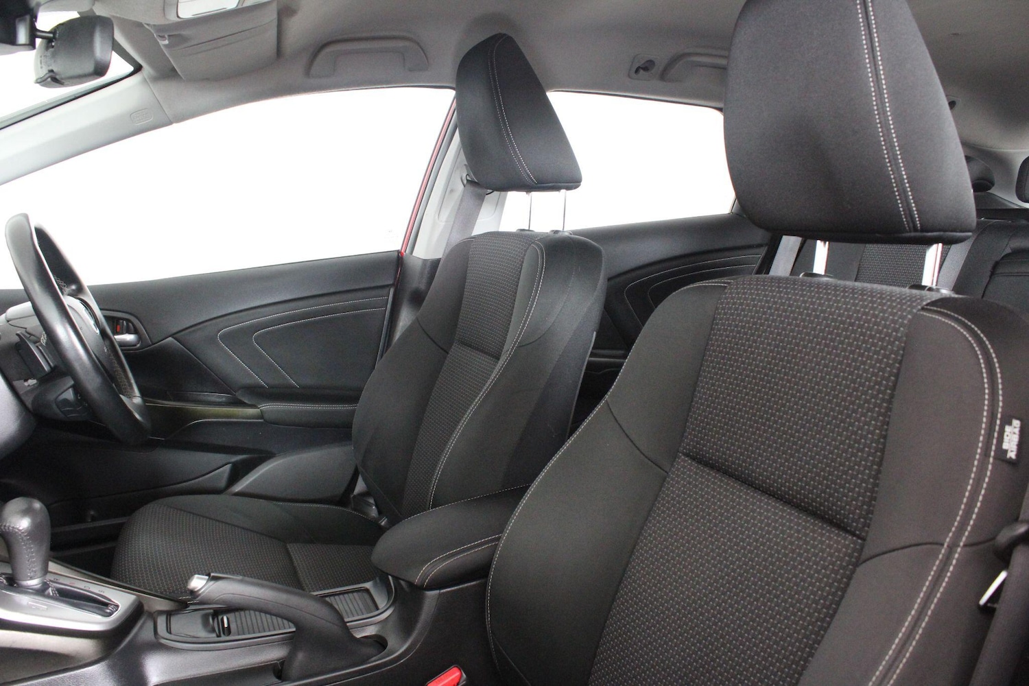 Used Honda Civic 2016 for sale - 76990135: Photo 56