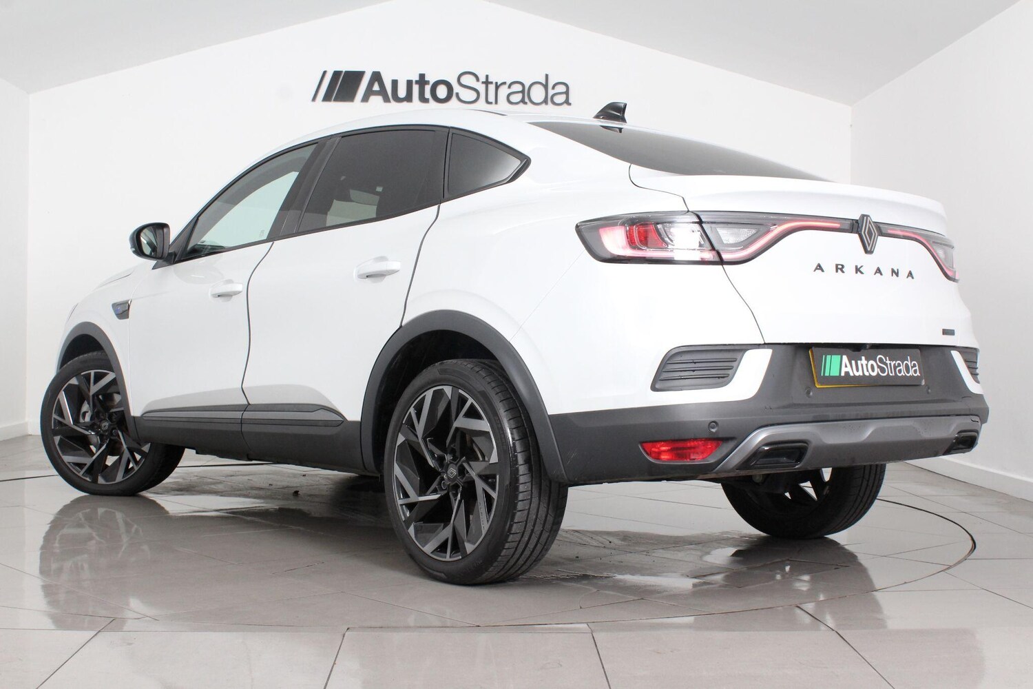 Used Renault Arkana for sale - 76991731: Photo 10