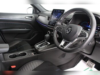 Used Renault Arkana 2024 for sale - 76991731: Photo
