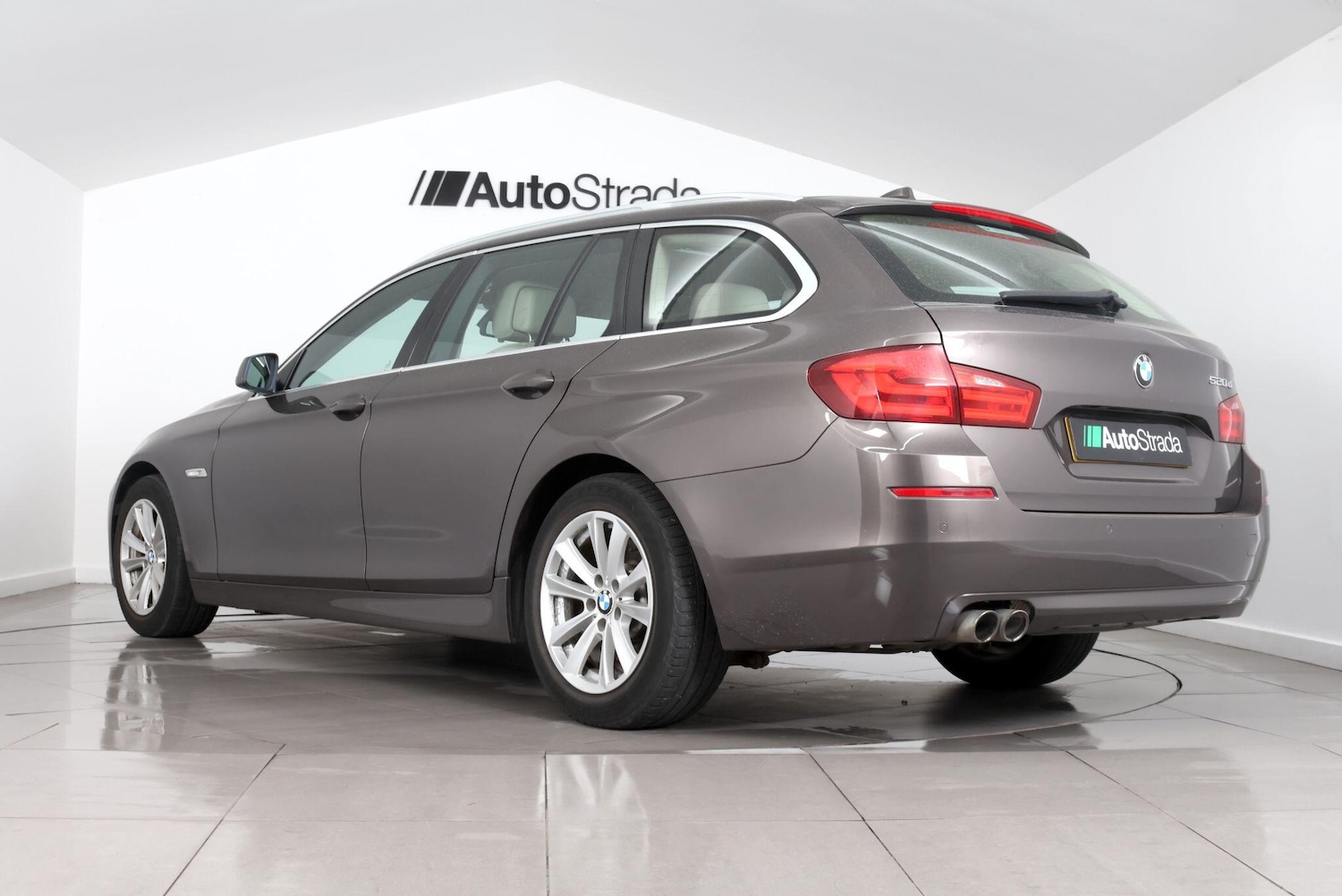 Used BMW 5 Series for sale - 77784810: Photo 19