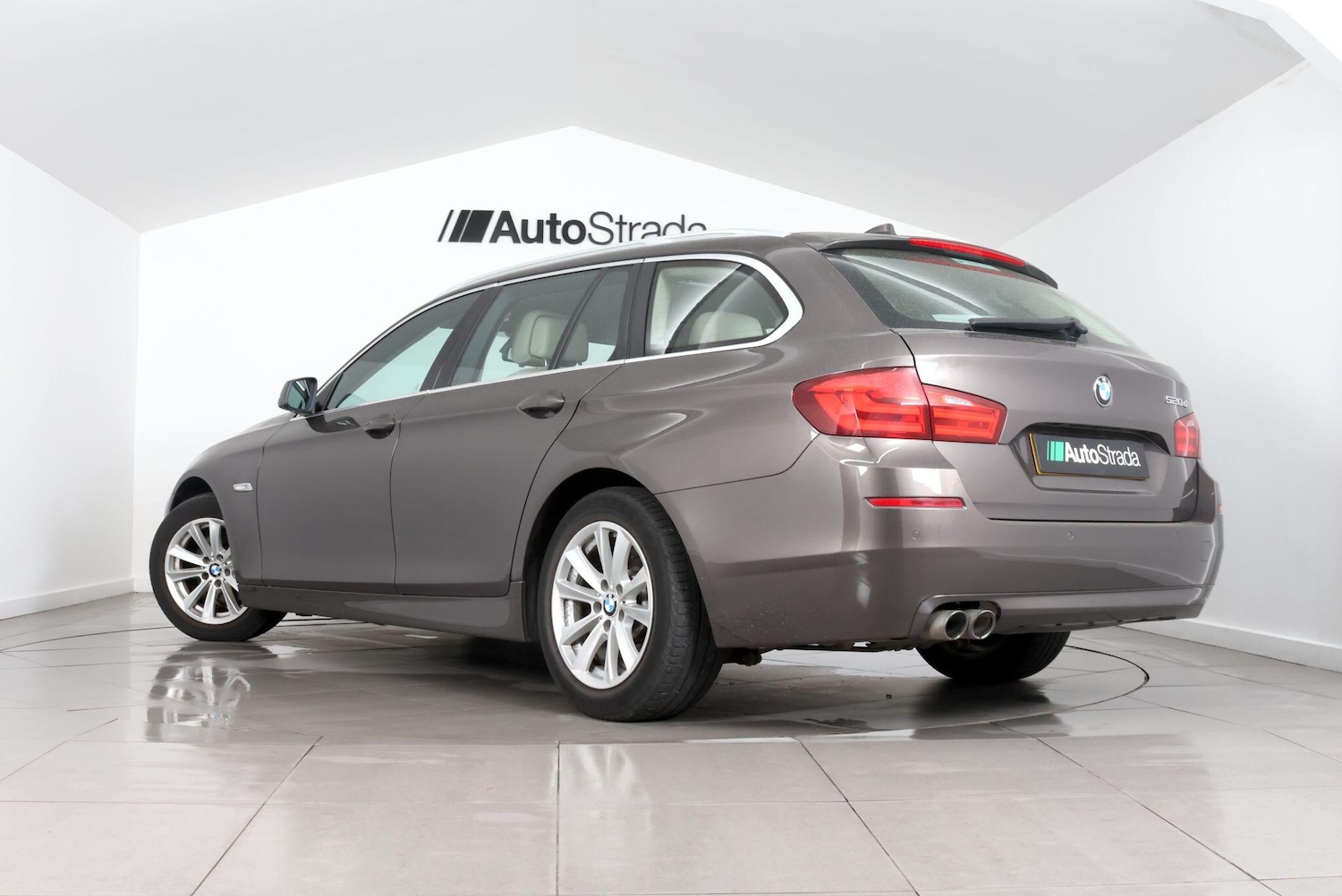 Used BMW 5 Series for sale - 77784810: Photo 9
