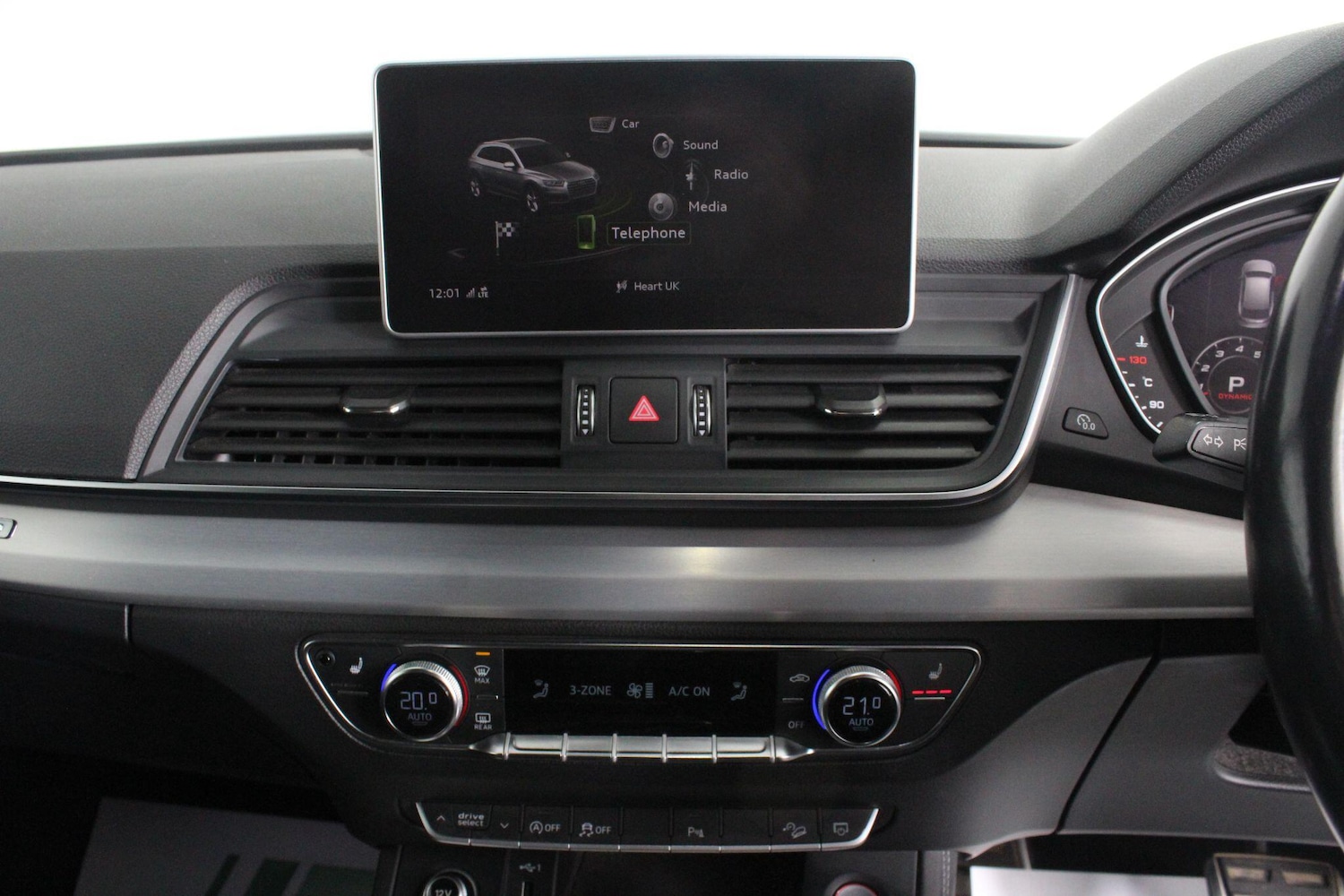 Used Audi Q5 2018 for sale - 76989822: Photo 34