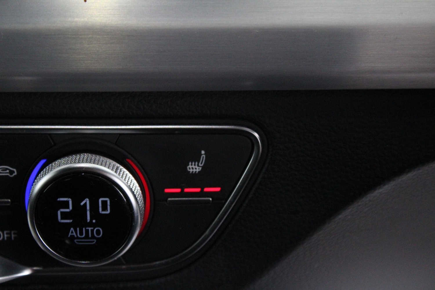 Used Audi Q5 2018 for sale - 76989822: Photo 37