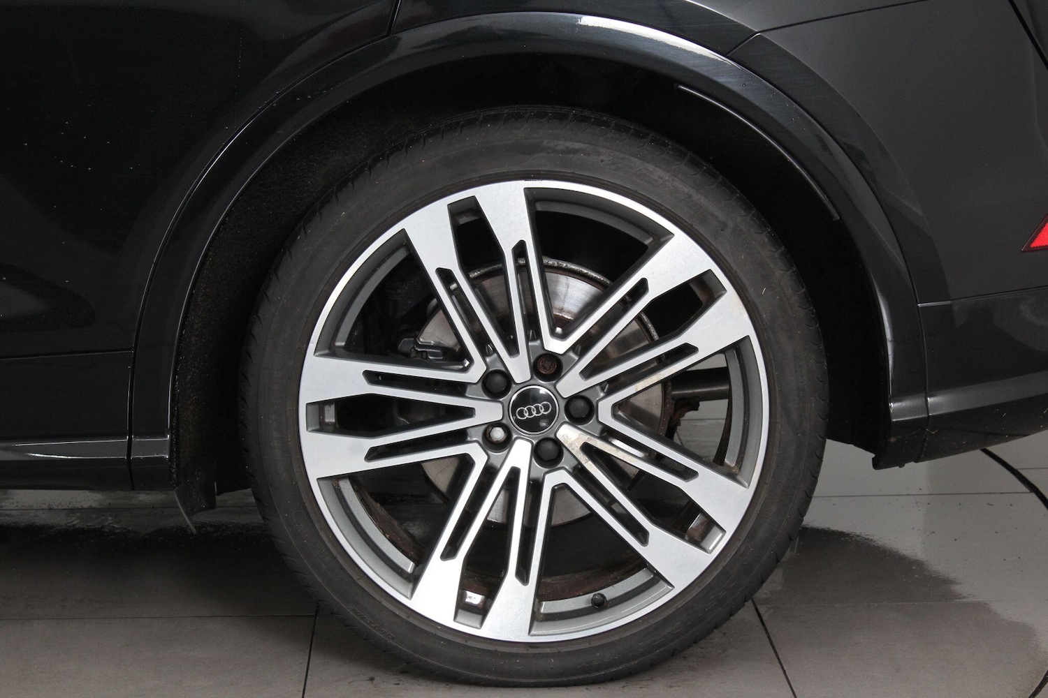 Used Audi Q5 2018 for sale - 76989822: Photo 79