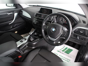 Used BMW 2 Series 2016 for sale - 76991035: Photo