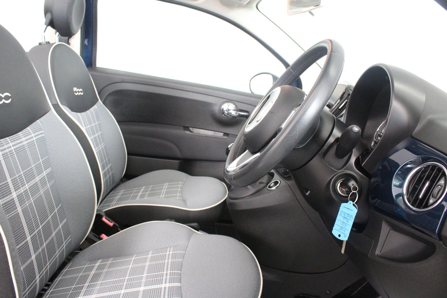 Used Fiat 500 2018 for sale - 76989610: Photo 59