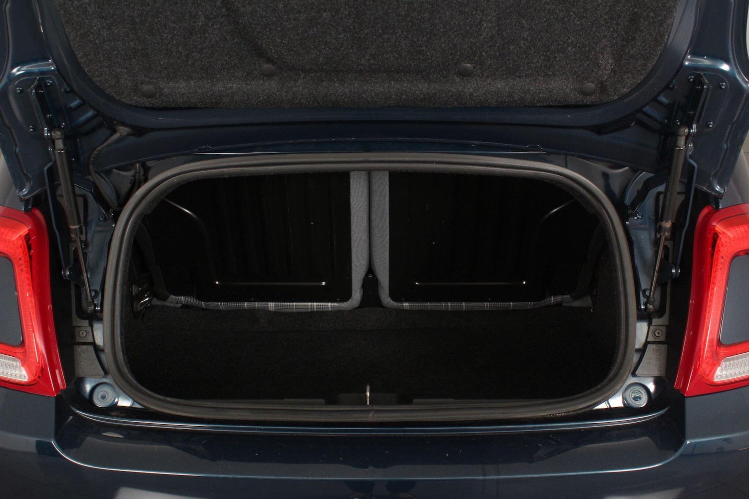 Used Fiat 500 2018 for sale - 76989610: Photo 69