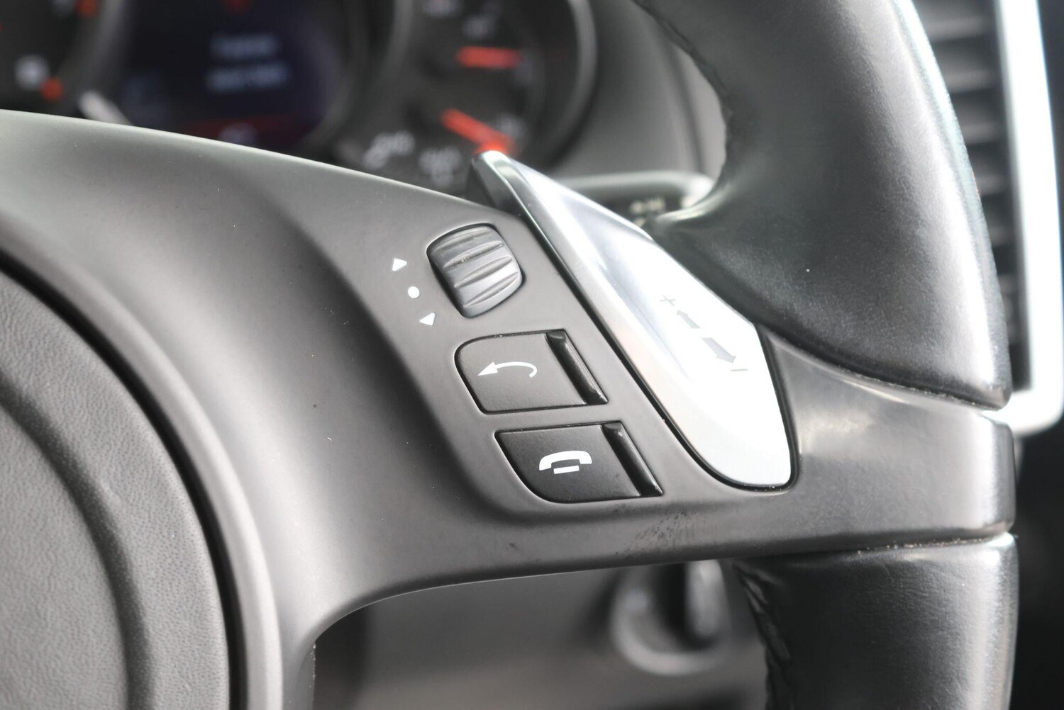 Used Porsche Cayenne 2013 for sale - 77597826: Photo 23