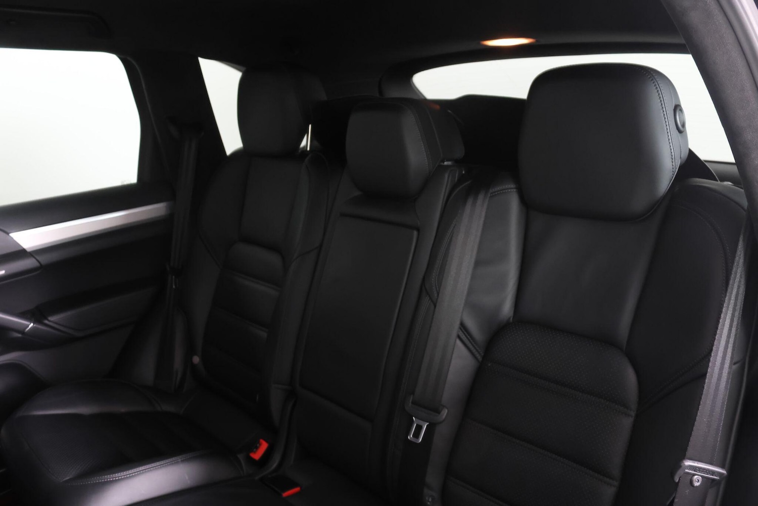 Used Porsche Cayenne 2013 for sale - 77597826: Photo 46