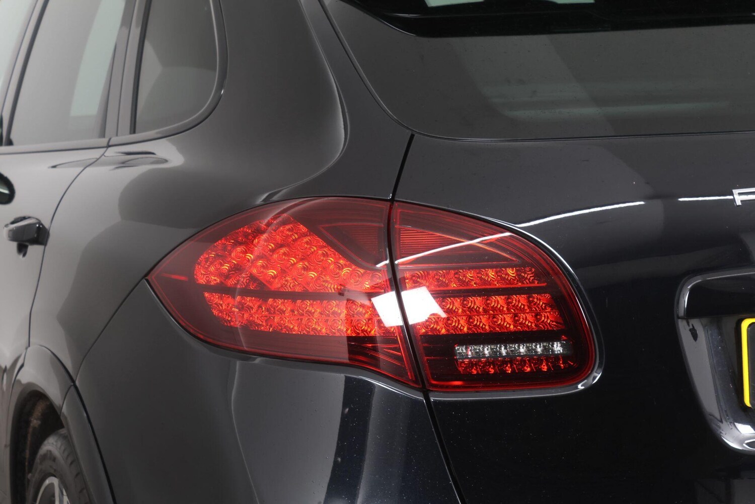 Used Porsche Cayenne 2013 for sale - 77597826: Photo 54