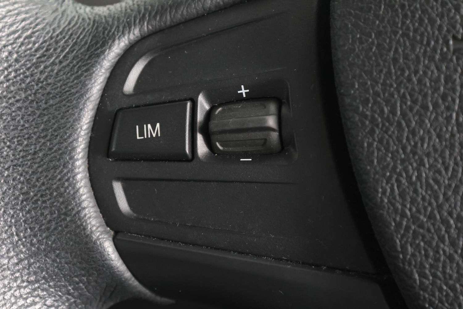 Used BMW 1 Series 2017 for sale - 77331458: Photo 25