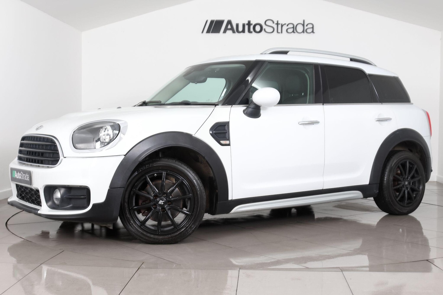 Used MINI Countryman 2017 for sale - 77120071: Photo 17
