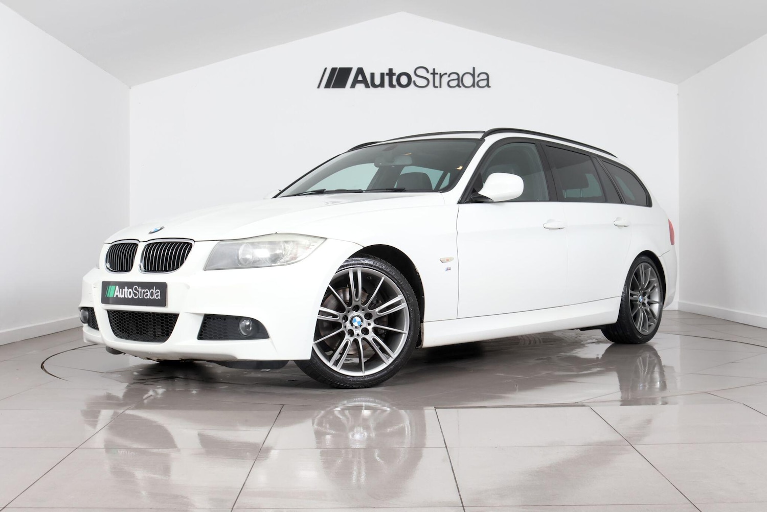 Used BMW 3 Series for sale - 77585726: Photo 2