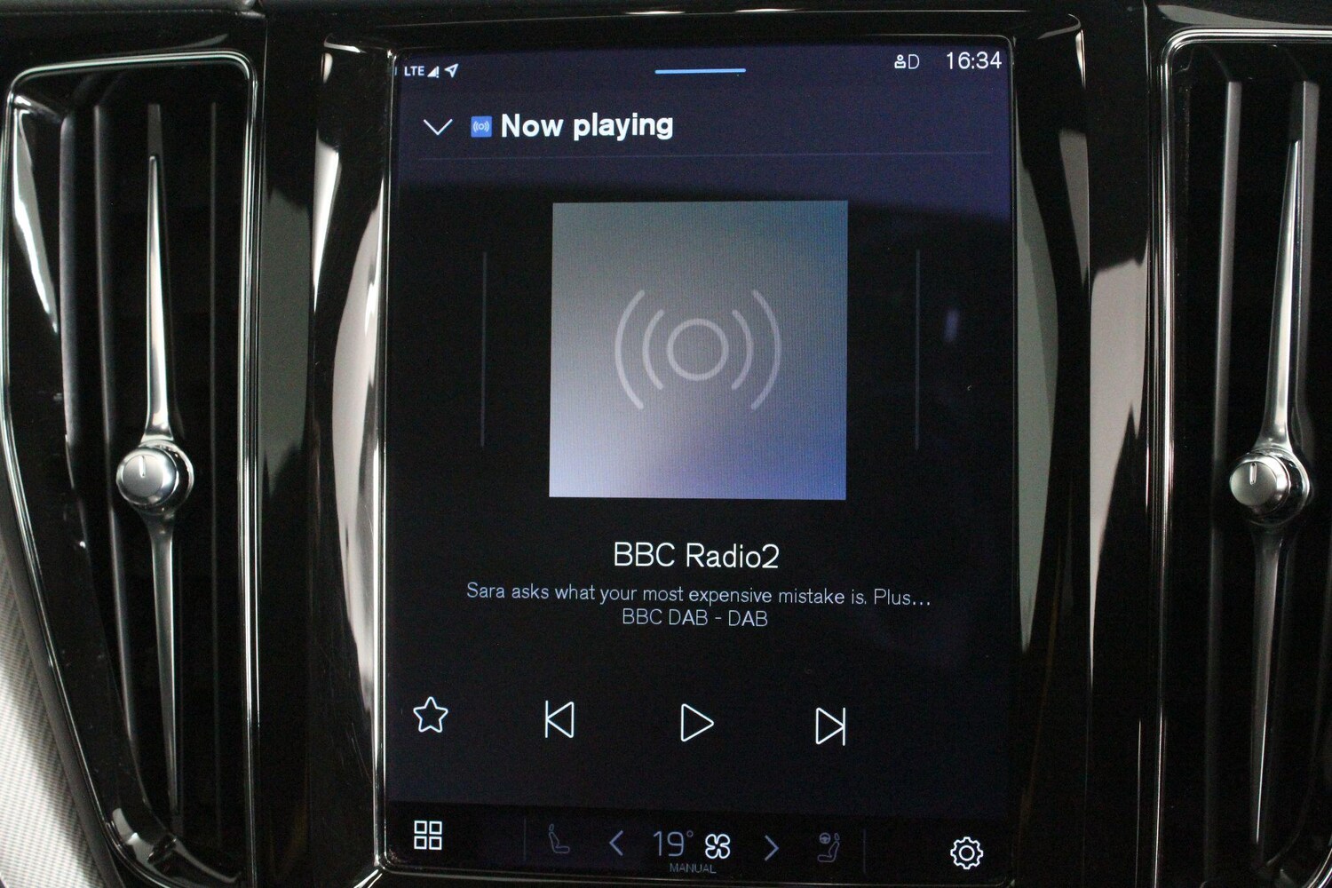 Used Volvo XC60 2021 for sale - 77574584: Photo 34