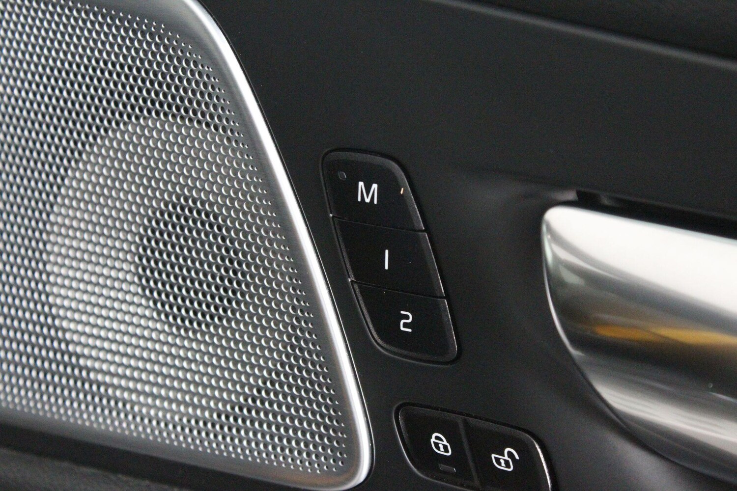 Used Volvo XC60 2021 for sale - 77574584: Photo 51