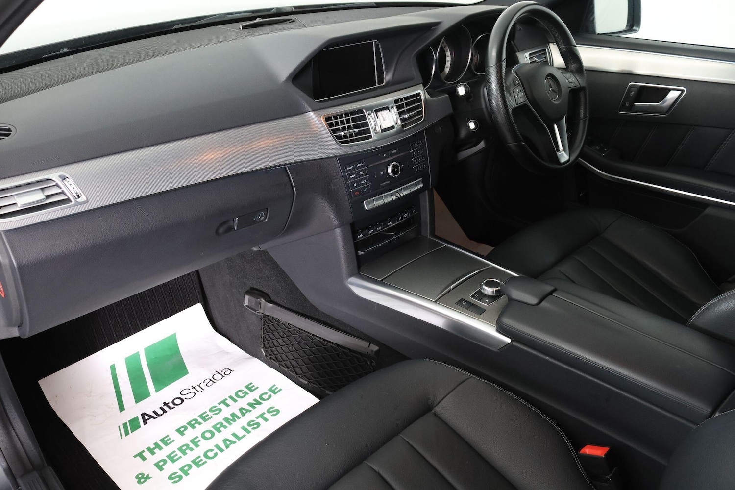 Used Mercedes-Benz E Class 2016 for sale - 77015891: Photo 40