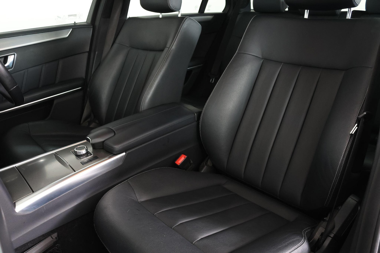 Used Mercedes-Benz E Class 2016 for sale - 77015891: Photo 41