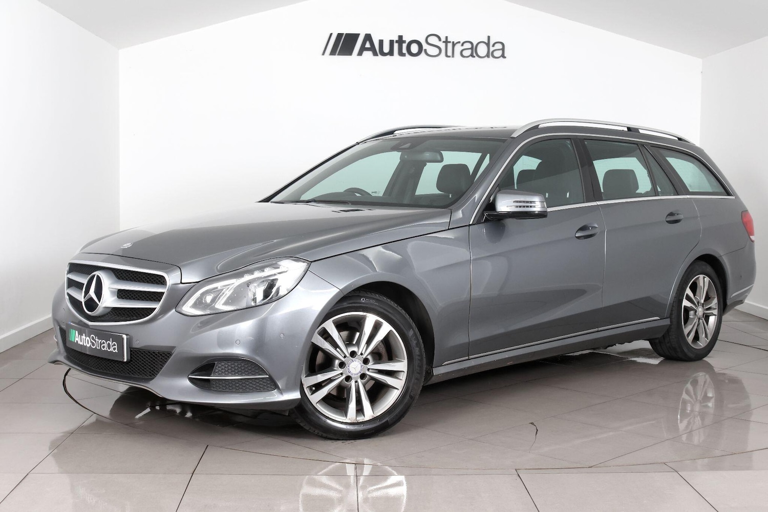 Used Mercedes-Benz E Class 2016 for sale - 77015891: Photo 5