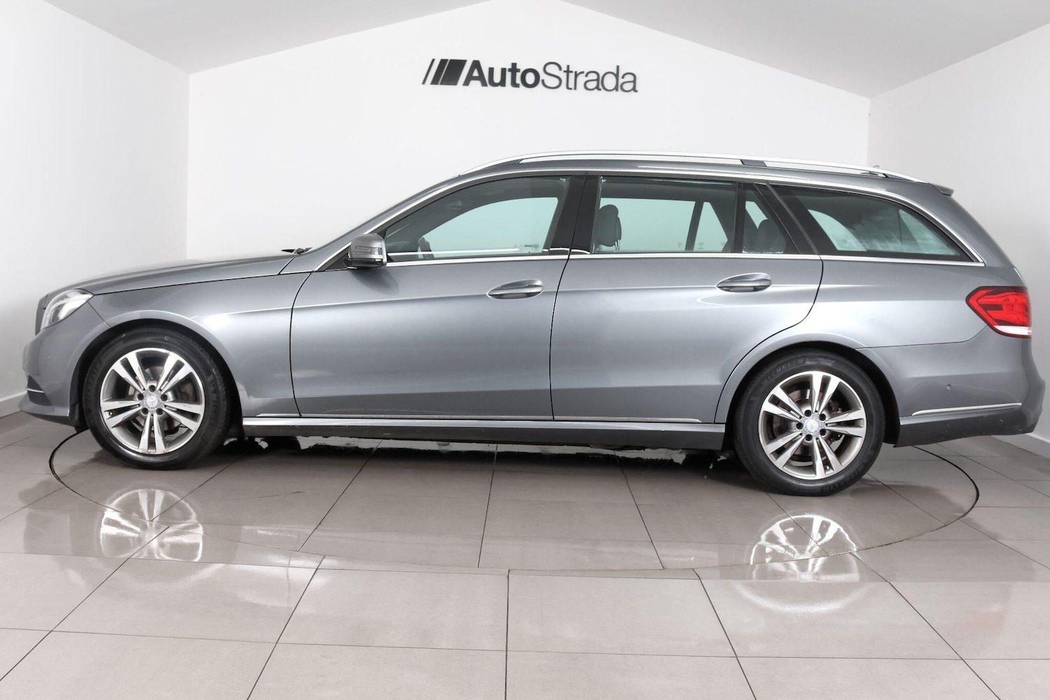 Used Mercedes-Benz E Class 2016 for sale - 77015891: Photo 7