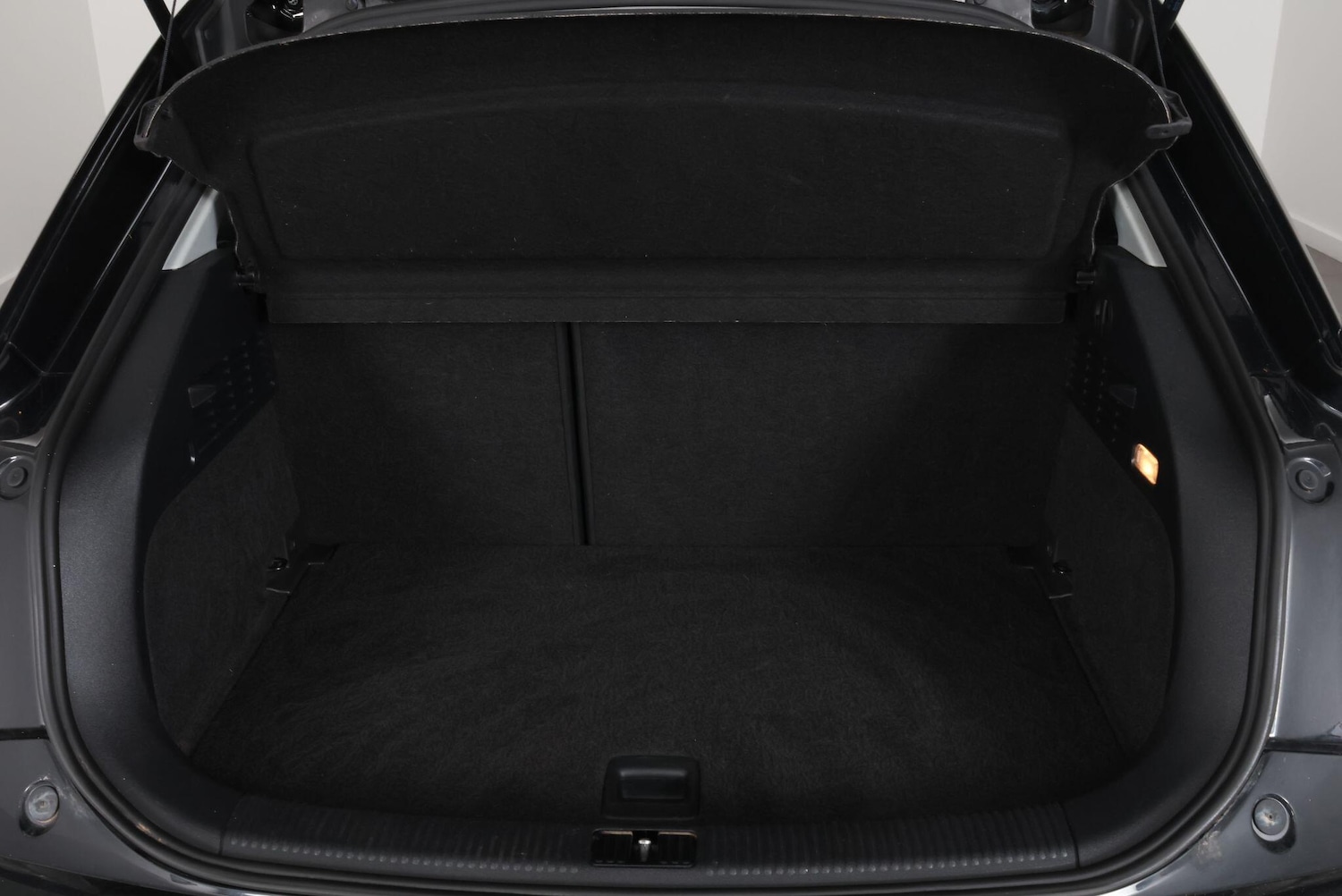 Used Audi A1 for sale - 77784792: Photo 38