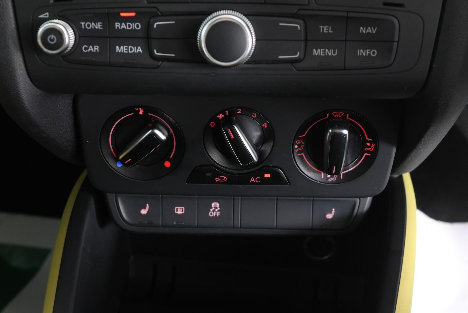 Used Audi A1 for sale - 77784792: Photo 55