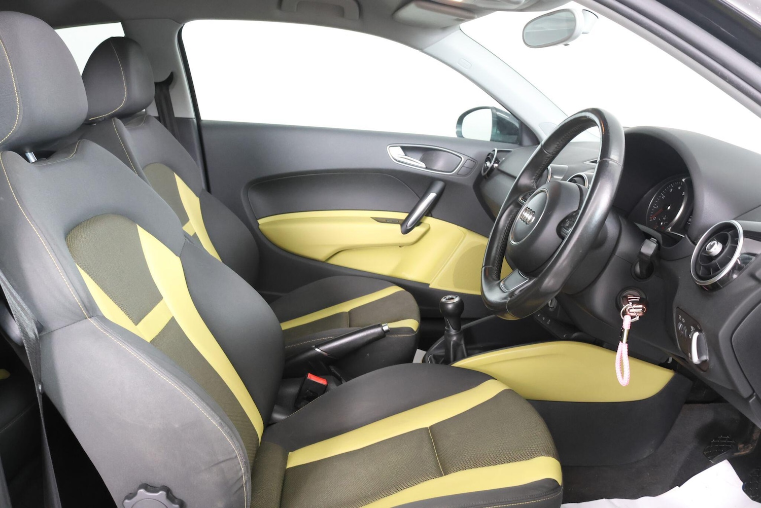 Used Audi A1 for sale - 77784792: Photo 63