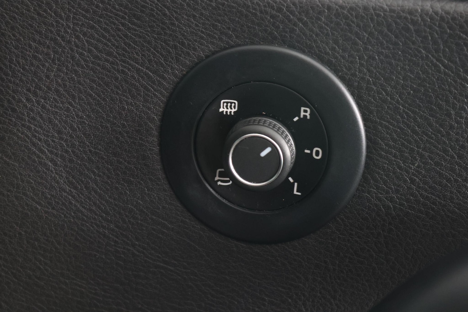 Used Volkswagen Scirocco 2016 for sale - 77021336: Photo 37