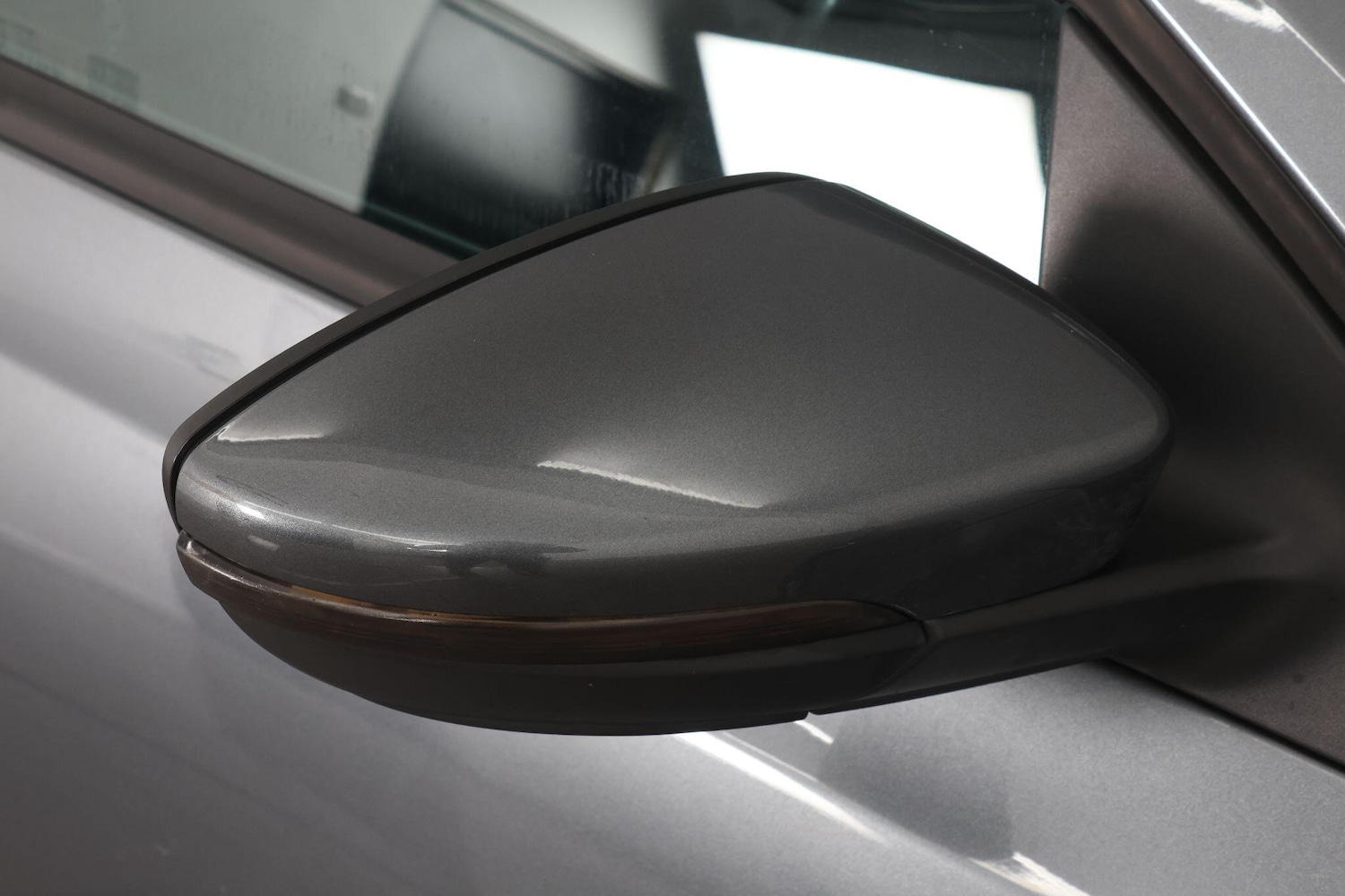 Used Volkswagen Scirocco 2016 for sale - 77021336: Photo 47