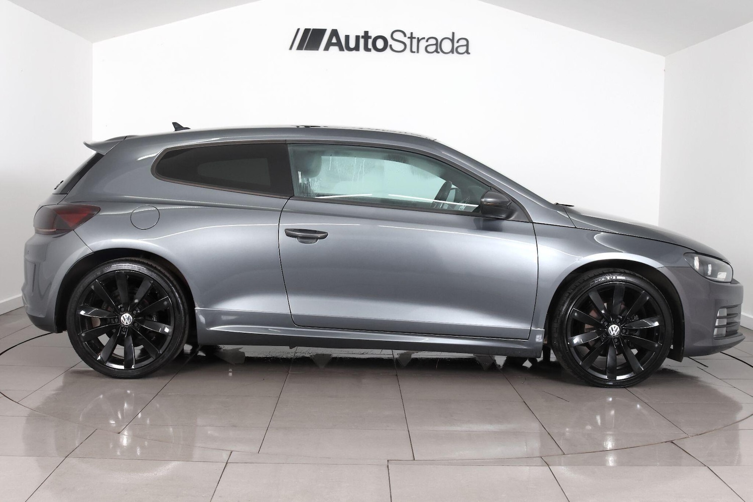 Used Volkswagen Scirocco 2016 for sale - 77021336: Photo 6
