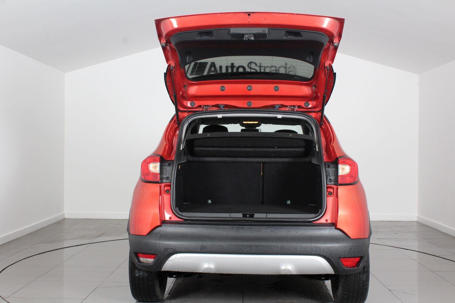 Used Renault Captur 2015 for sale - 76990705: Photo 21