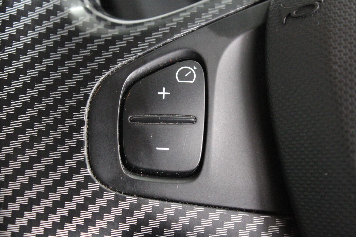 Used Renault Captur 2015 for sale - 76990705: Photo 26