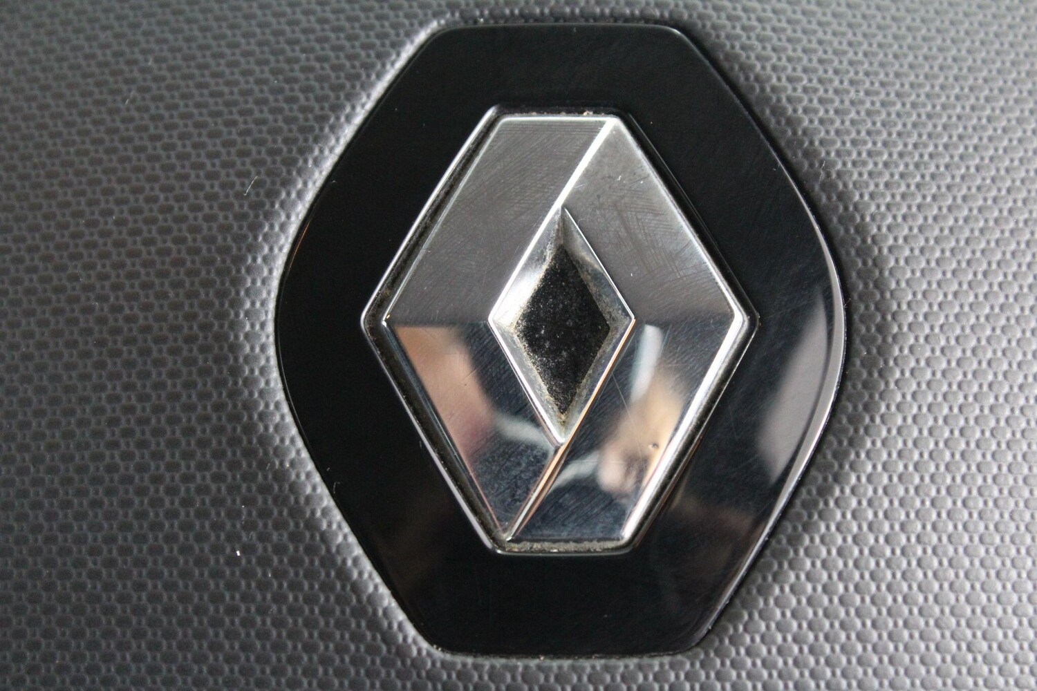 Used Renault Captur 2015 for sale - 76990705: Photo 27