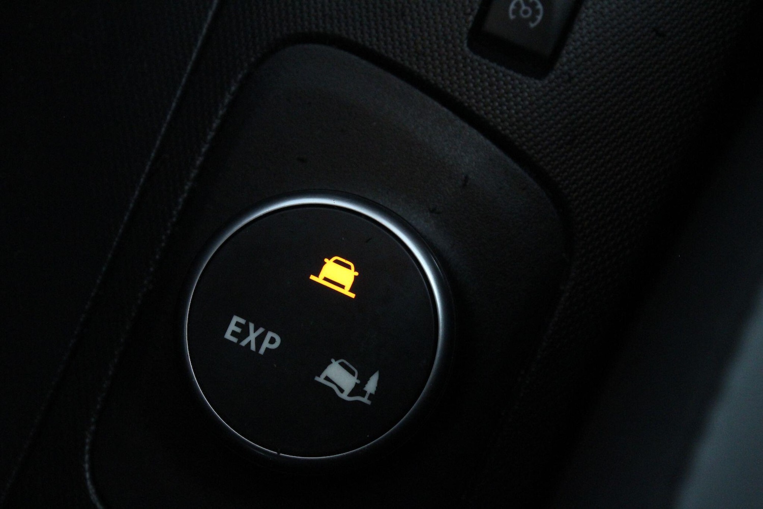 Used Renault Captur 2015 for sale - 76990705: Photo 48